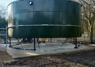 Industrial bolted steel slurry tank installers